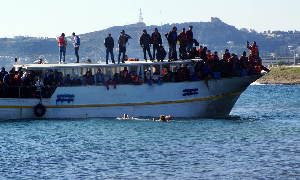 Διάσωση Μεταναστών στη Μεσόγειο Ενώ Δύο Παιδιά Χάνουν τη Ζωή τους